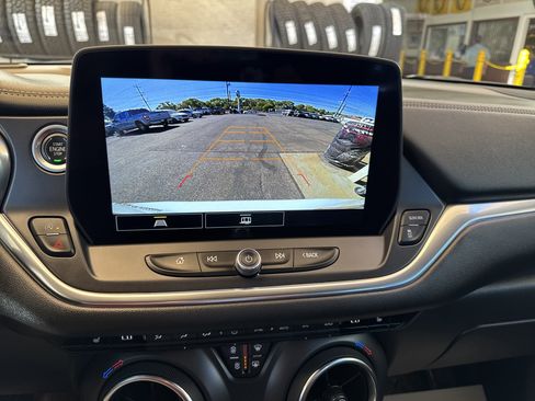 Used 2023 Chevrolet Blazer LT image 22