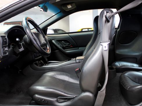 Used 2002 Chevrolet Camaro Z28 w/ Preferred Equipment Group 2 image 28