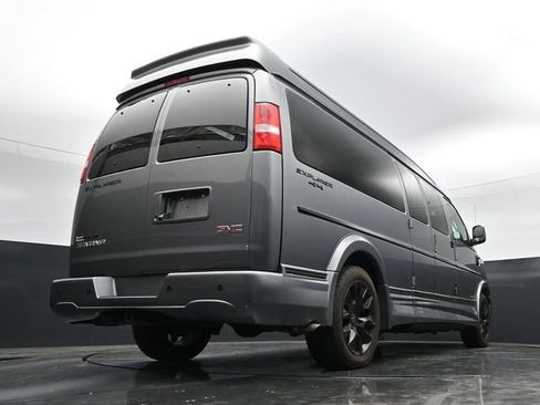 Used 2020 GMC Savana 2500 Extended w/ Enhanced Convenience Package RWD image 36