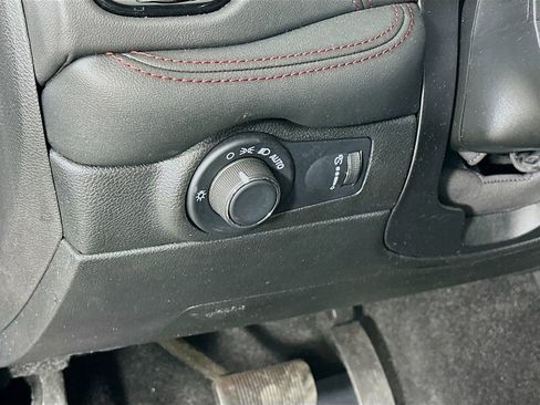 Certified 2025 Dodge Durango GT AWD/4WD image 18