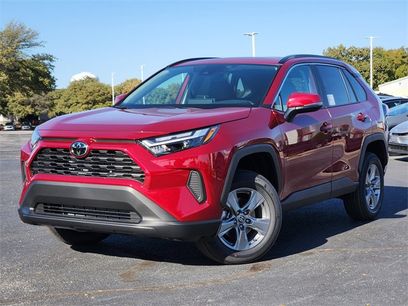 New 2025 Toyota RAV4 XLE