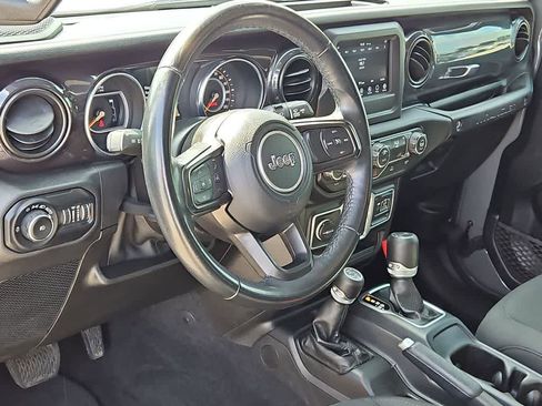 Used 2021 Jeep Wrangler Unlimited Sport AWD/4WD image 10