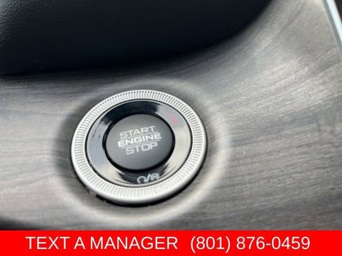Used 2024 Jeep Grand Cherokee Limited AWD/4WD image 30