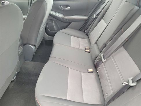 New 2025 Nissan Sentra SR image 5