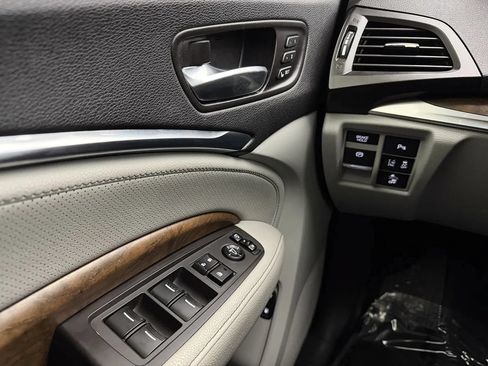 Used 2020 Acura MDX SH-AWD w/ Technology Package image 16