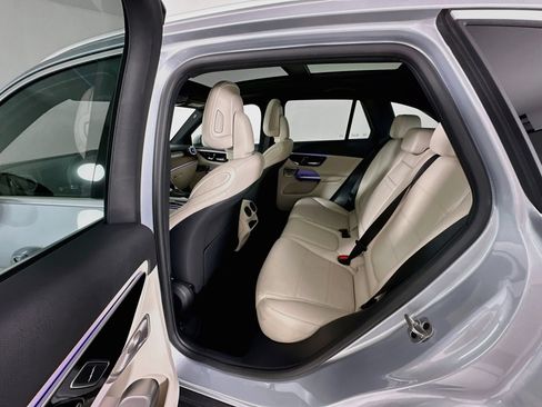 Certified 2026 Mercedes-Benz GLC 300 4MATIC image 27