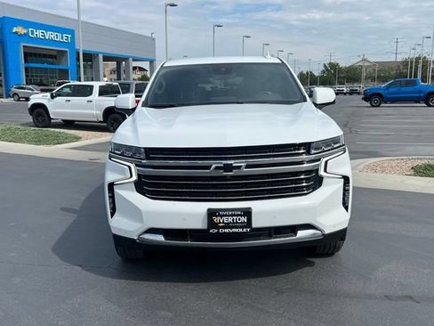 Used 2023 Chevrolet Tahoe LT w/ Luxury Package AWD/4WD image 11