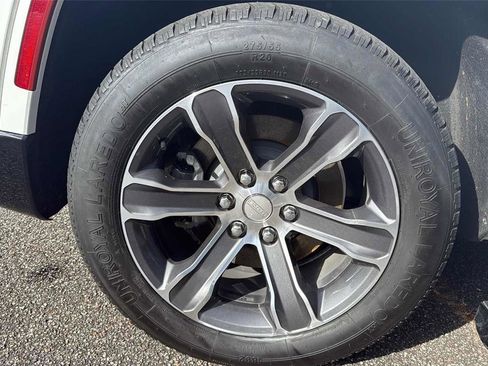 Used 2023 Jeep Grand Wagoneer 4WD image 27