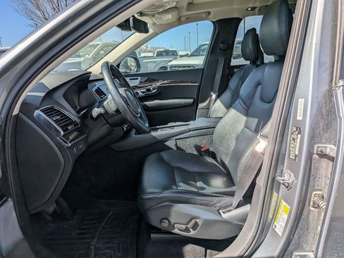 Used 2016 Volvo XC90 T6 Momentum w/ Protection Package Plus image 27