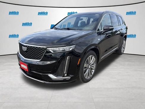 Used 2022 Cadillac XT6 Premium Luxury w/ Platinum Package AWD/4WD image 3