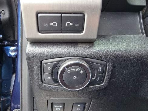 Used 2018 Ford F150 Platinum w/ Equipment Group 701A Luxury image 27