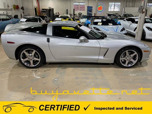 Used 2009 Chevrolet Corvette Coupe image 7
