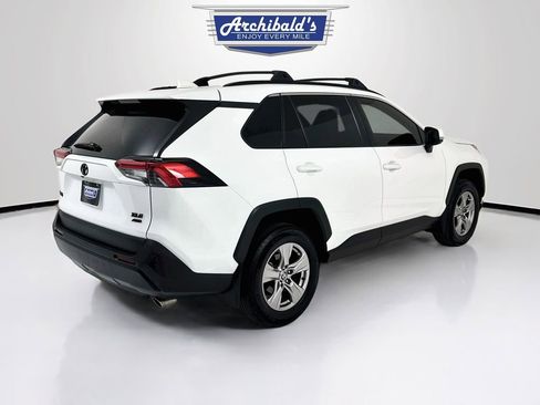 Used 2024 Toyota RAV4 XLE w/ Weather Package AWD/4WD image 7