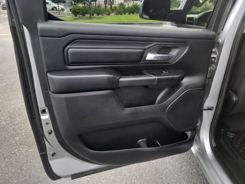 Used 2019 RAM 1500 Tradesman RWD image 13