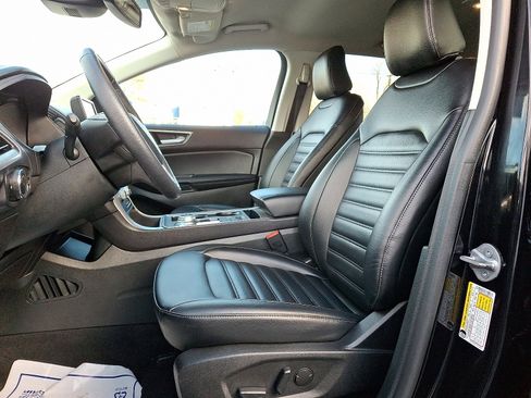 Used 2024 Ford Edge SEL w/ Convenience Package image 14