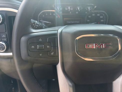 Used 2022 GMC Sierra 1500 SLT RWD image 6