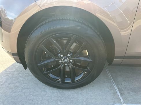 Used 2026 Land Rover Range Rover Evoque S image 6