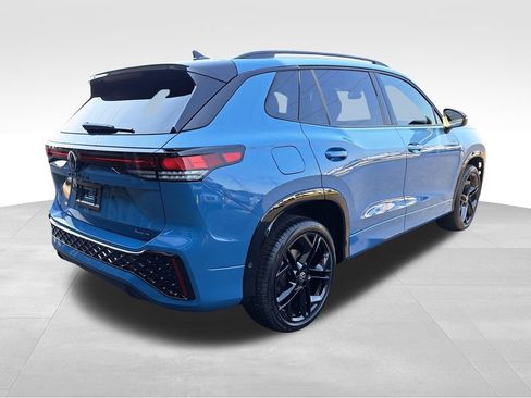 New 2025 Volkswagen Tiguan SE R-Line AWD/4WD image 6