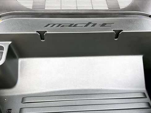 Certified 2025 Ford Mustang Mach-E GT image 32