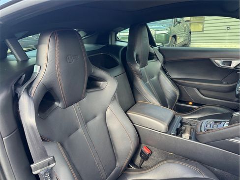Used 2017 Jaguar F-TYPE R AWD/4WD image 16
