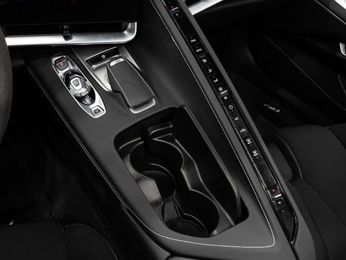 Used 2024 Chevrolet Corvette Stingray Convertible w/ 1LT image 28