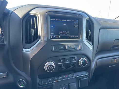 Used 2025 GMC Sierra 1500 Pro w/ Pro Value Package image 30