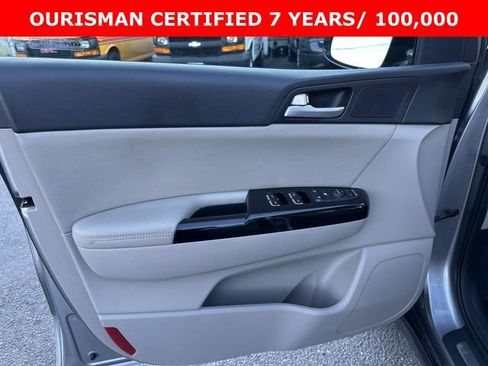 Used 2022 Kia Sportage Nightfall Edition w/ Nighfall AWD Premium Package image 18