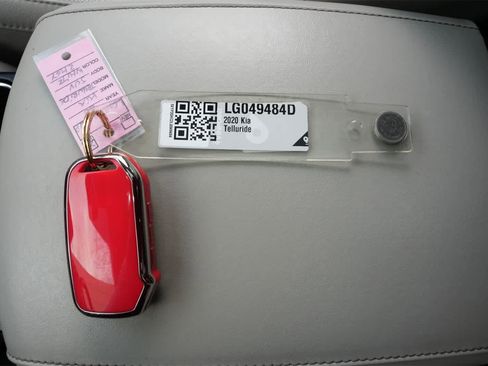 Used 2020 Kia Telluride EX image 29