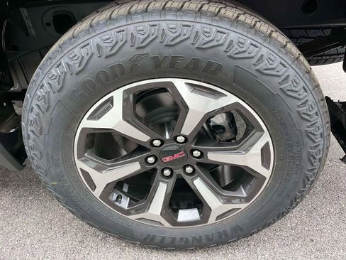 New 2026 GMC Sierra 1500 Pro w/ Pro Value Package image 12