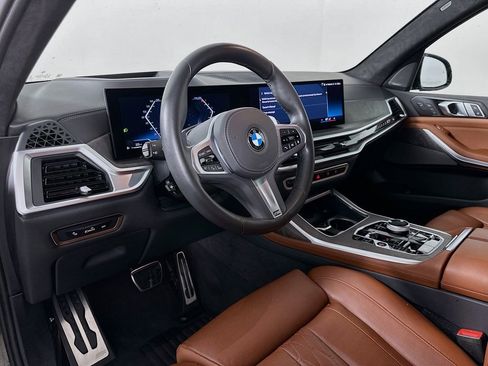 Certified 2024 BMW X7 xDrive40i w/ Executive Package AWD/4WD image 9