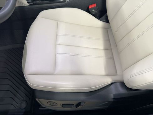 New 2025 Audi Q5 Premium image 14