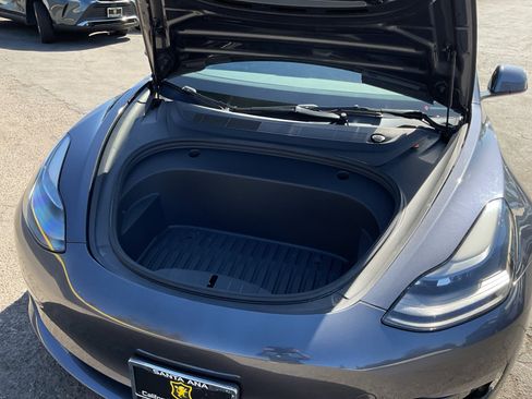 Used 2023 Tesla Model 3 Standard Range RWD image 23