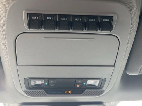 Used 2024 Ford F350 XLT w/ FX4 Off-Road Package image 22