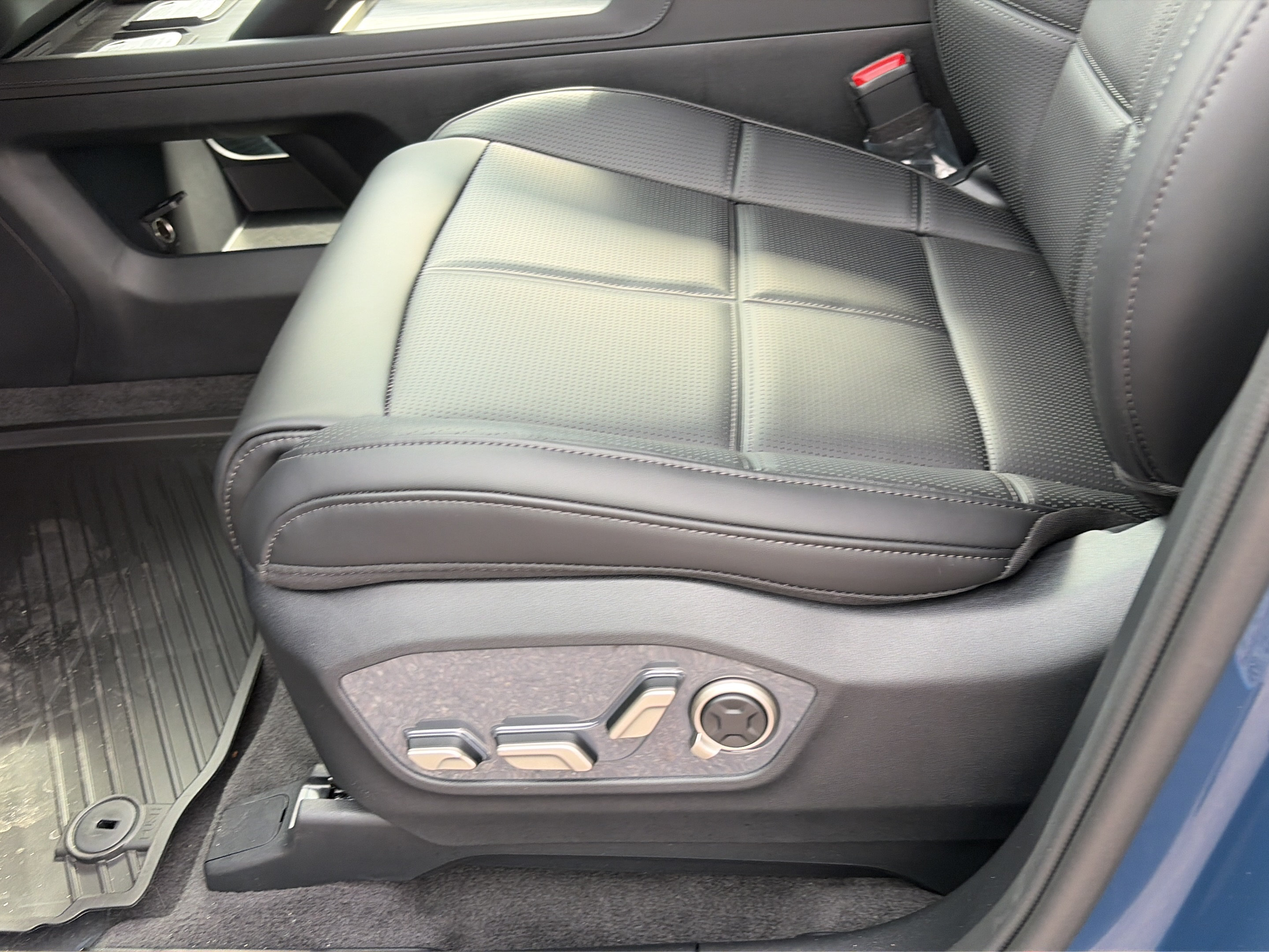 New 2027 Kia Telluride SX Prestige w/ Towing Package AWD/4WD image 19