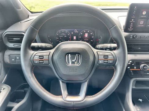 Certified 2026 Honda Passport TrailSport image 17