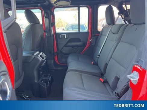 Used 2021 Jeep Wrangler Unlimited Sahara w/ Cold Weather Group image 12