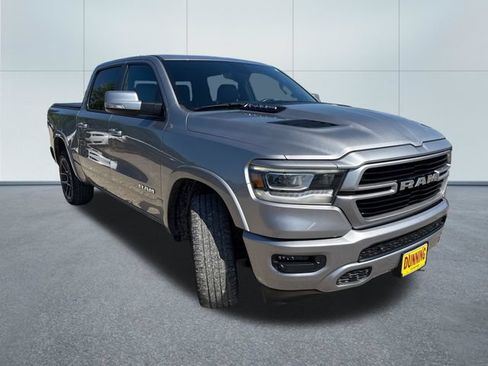Used 2019 RAM 1500 Laramie AWD/4WD image 5