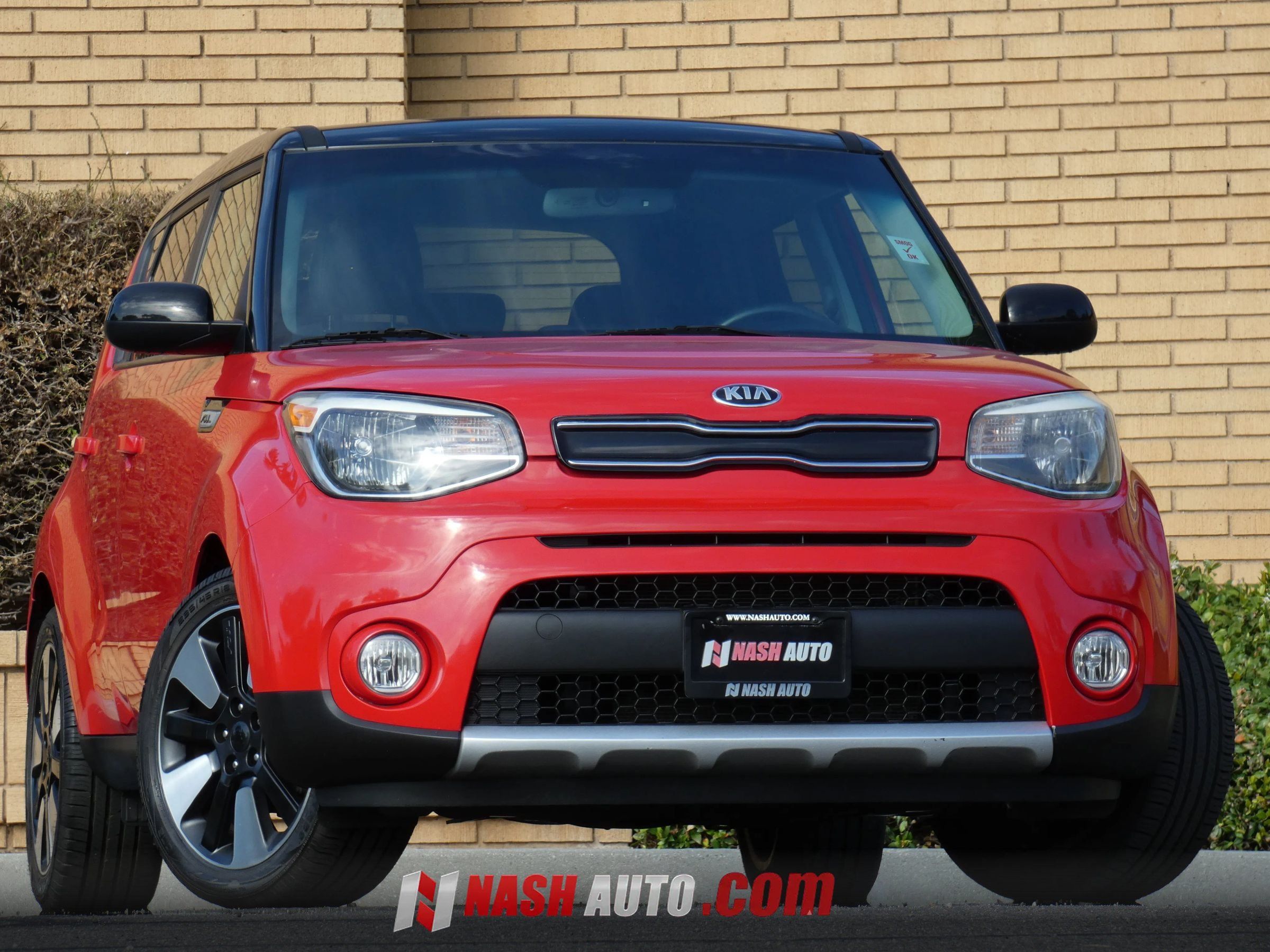 Used 2018 Kia Soul + FWD image 1