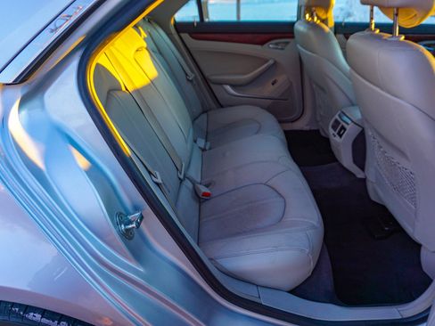 Used 2010 Cadillac CTS Luxury image 21