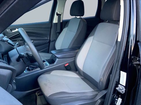 Used 2017 Ford Escape SE AWD/4WD image 7