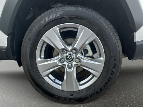 Used 2025 Toyota RAV4 XLE w/ Convenience Package AWD/4WD image 34