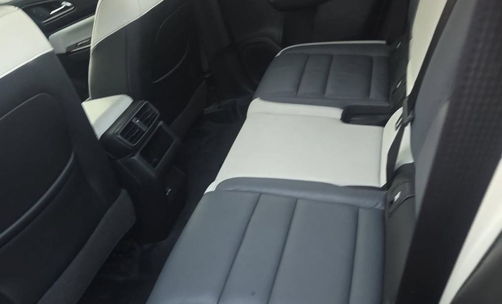 Used 2025 Honda Prologue Touring image 9