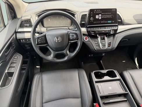 Used 2025 Honda Odyssey EX-L image 19