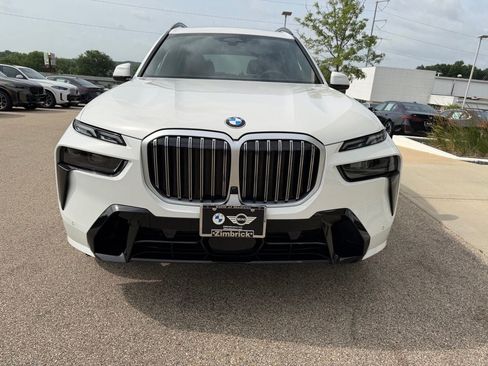Used 2026 BMW X7 xDrive40i w/ Dynamic Handling Package AWD/4WD image 8