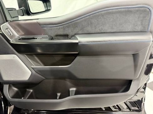 Used 2026 Ford F450 Platinum w/ FX4 Off-Road Package image 22