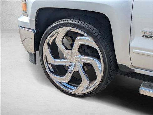 Used 2015 Chevrolet Silverado 1500 LT w/ Texas Edition, 1LT Trim image 19