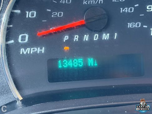 Used 2024 Chevrolet Express 2500 w/ Driver Convenience Package image 31