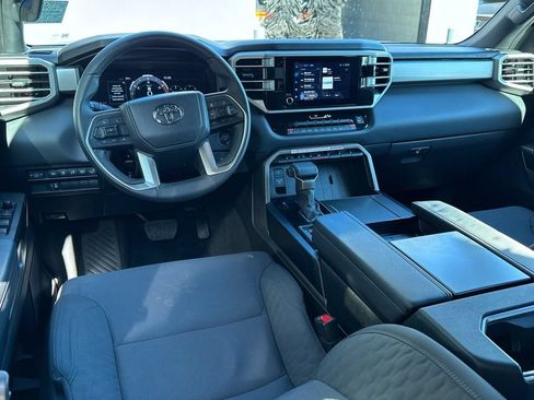 Used 2025 Toyota Sequoia SR5 AWD/4WD image 9