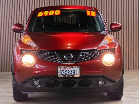 Used 2013 Nissan Juke SL image 2