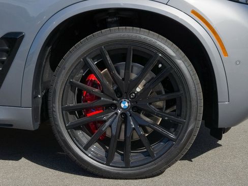 New 2026 BMW X5 M60i w/ Executive Package image 9